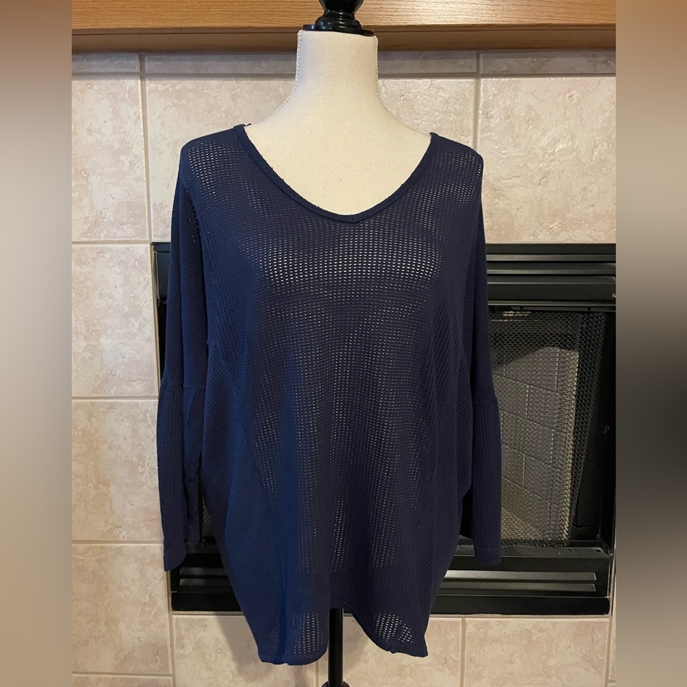 XCVI Wearables navy mesh top - size Medium
